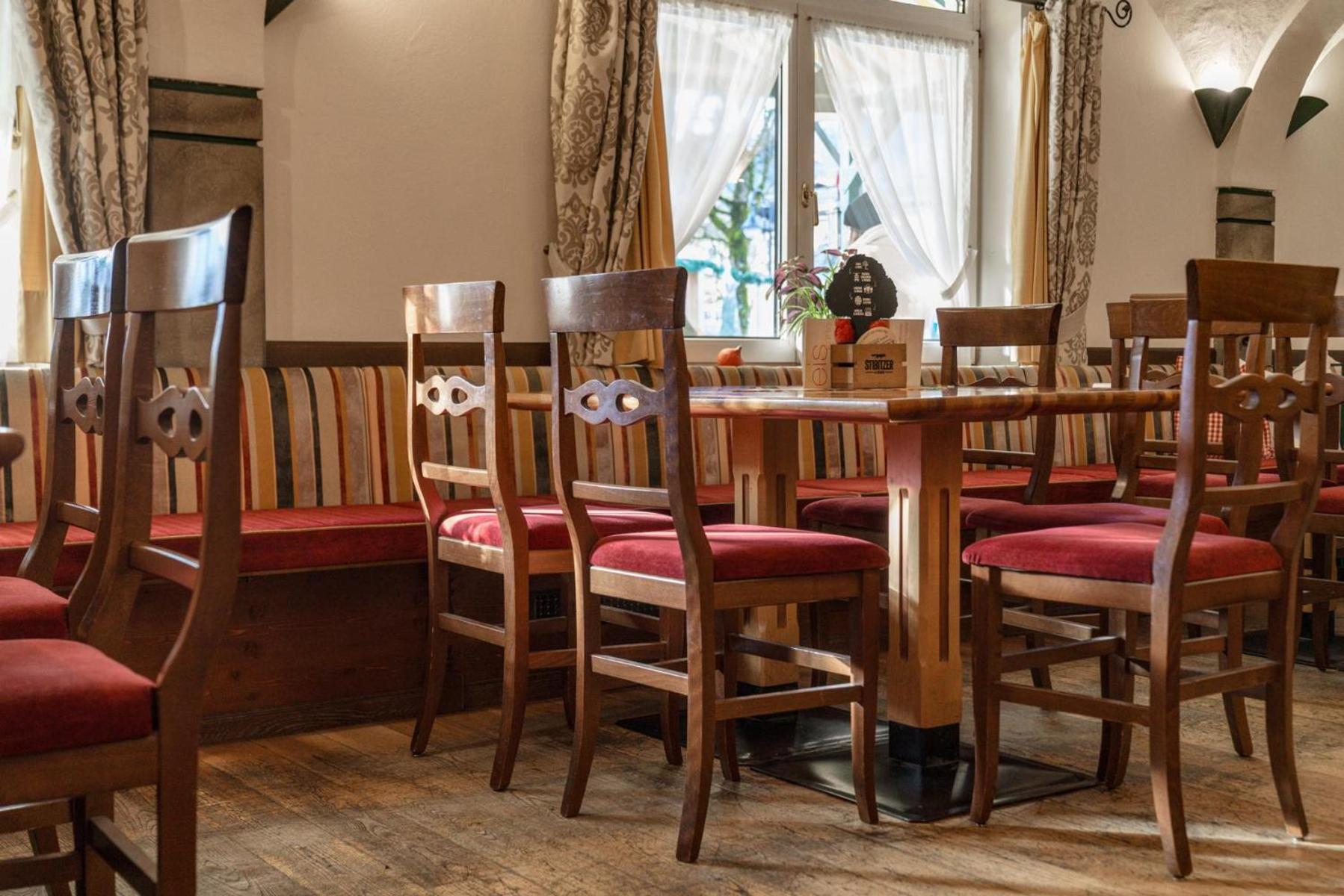 Hotel Restaurant Lebzelter Altenmarkt im Pongau Kültér fotó